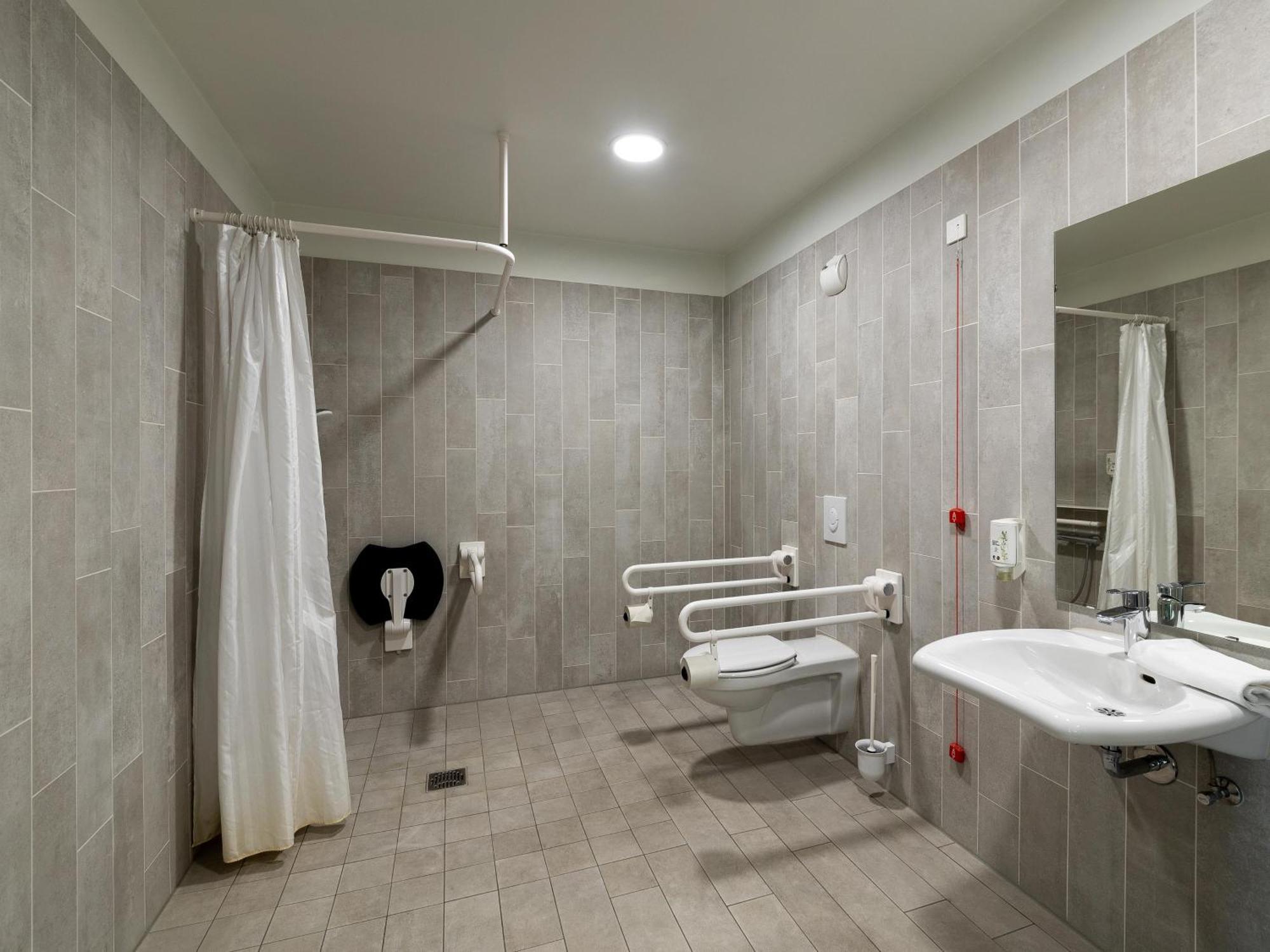 B&B Hotel Neuss Bagian luar foto